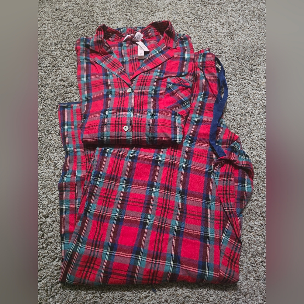 Victoria's Secret Red Plaid Pajama Set